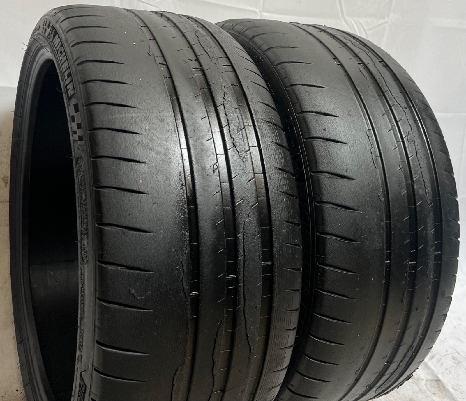 2 – NO REPAIRS 245/35ZR20 XL (95Y) Michelin Pilot Sport Cup 2 (N1) – 4145