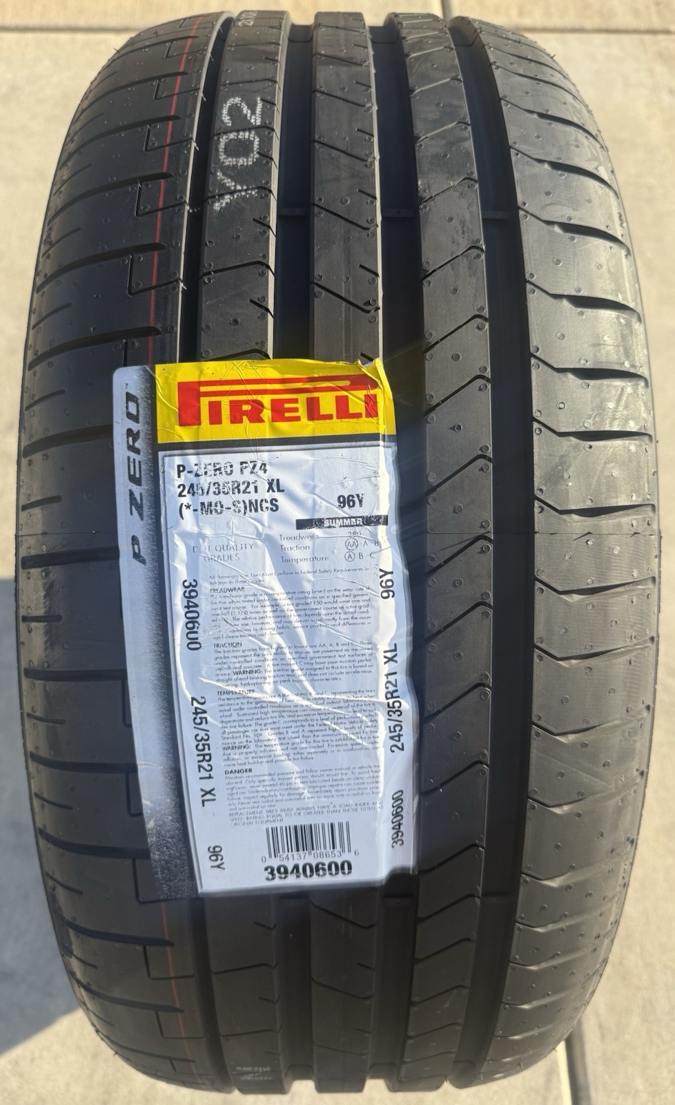 Set of TWO BRAND NEW 245/35R21 96Y Pirelli P Zero PZ4 MO-S PNCS Tires 2453521