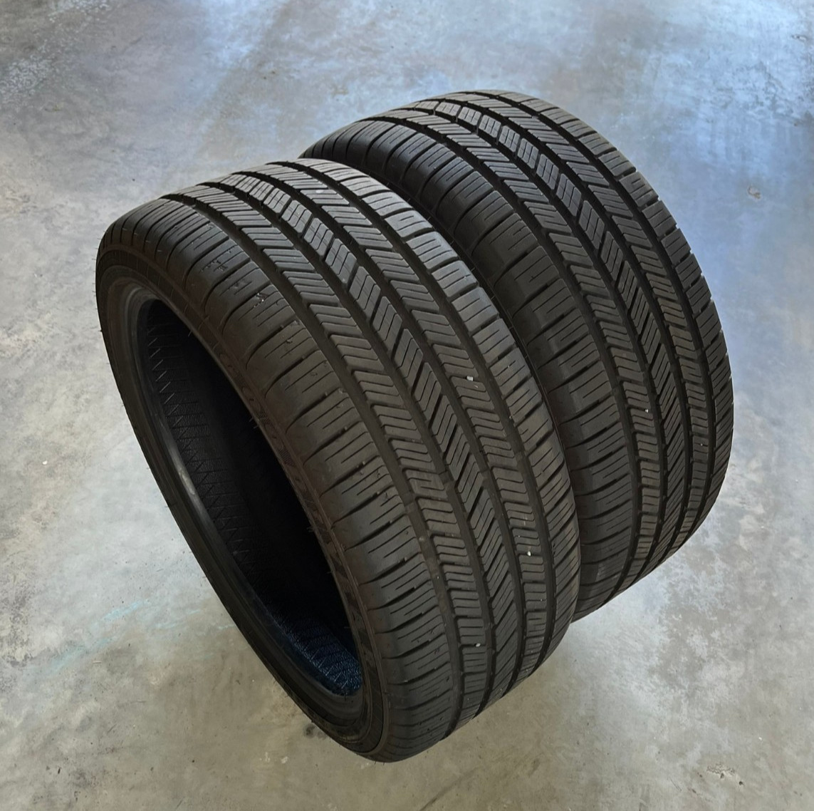 PAIR 245/40R19 Goodyear Eagle LS2 ROF RunFlat 98V XL – 9.5/32 EXCELLENT