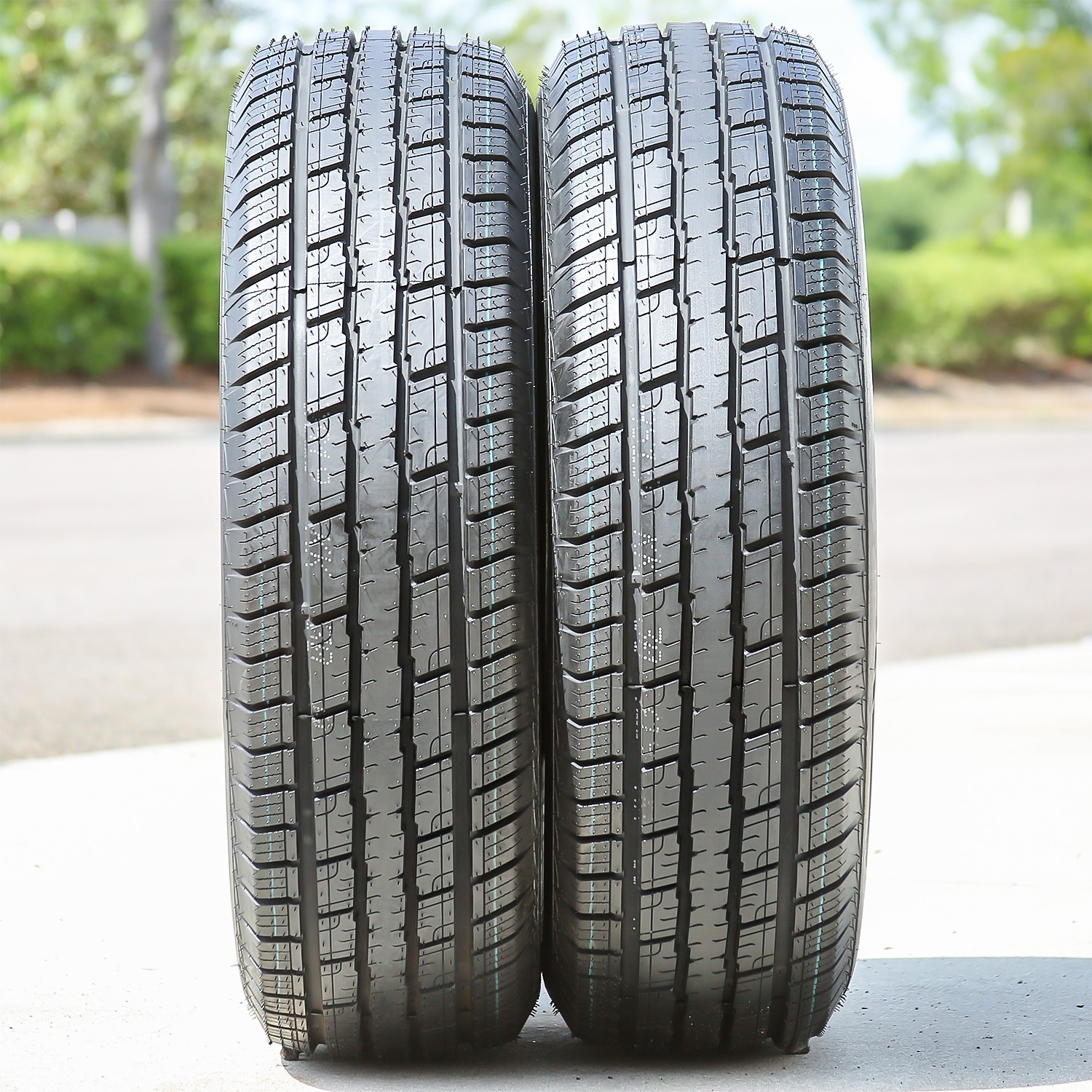 Tire Arroyo Eco Pro H/T 2 275/55R20 117H AS A/S All Season