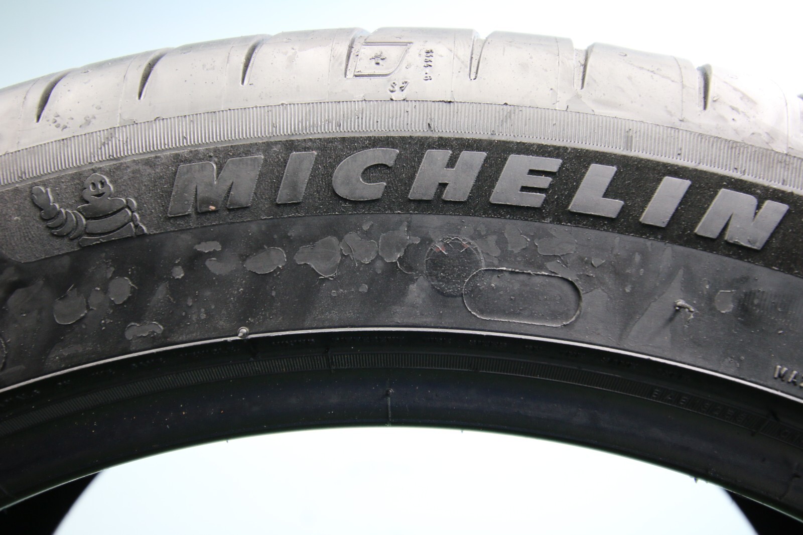 1 Used Michelin Pilot Sport EV TO 275/45R20 275/45/20 275/45/20 110Y