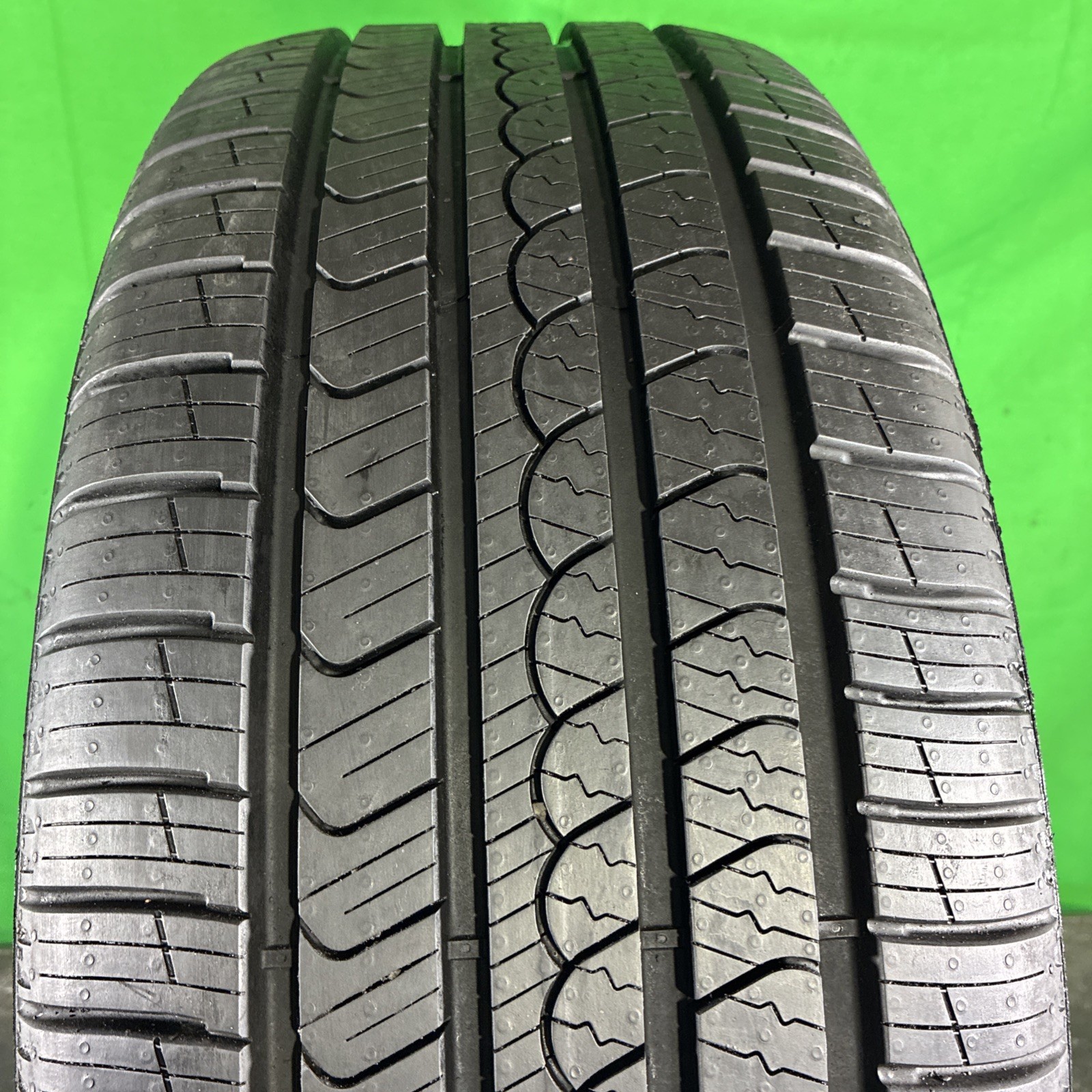 Single,Used- 255/55R20 Pirelli Scorpion As 110H 10/32 Dot 3725