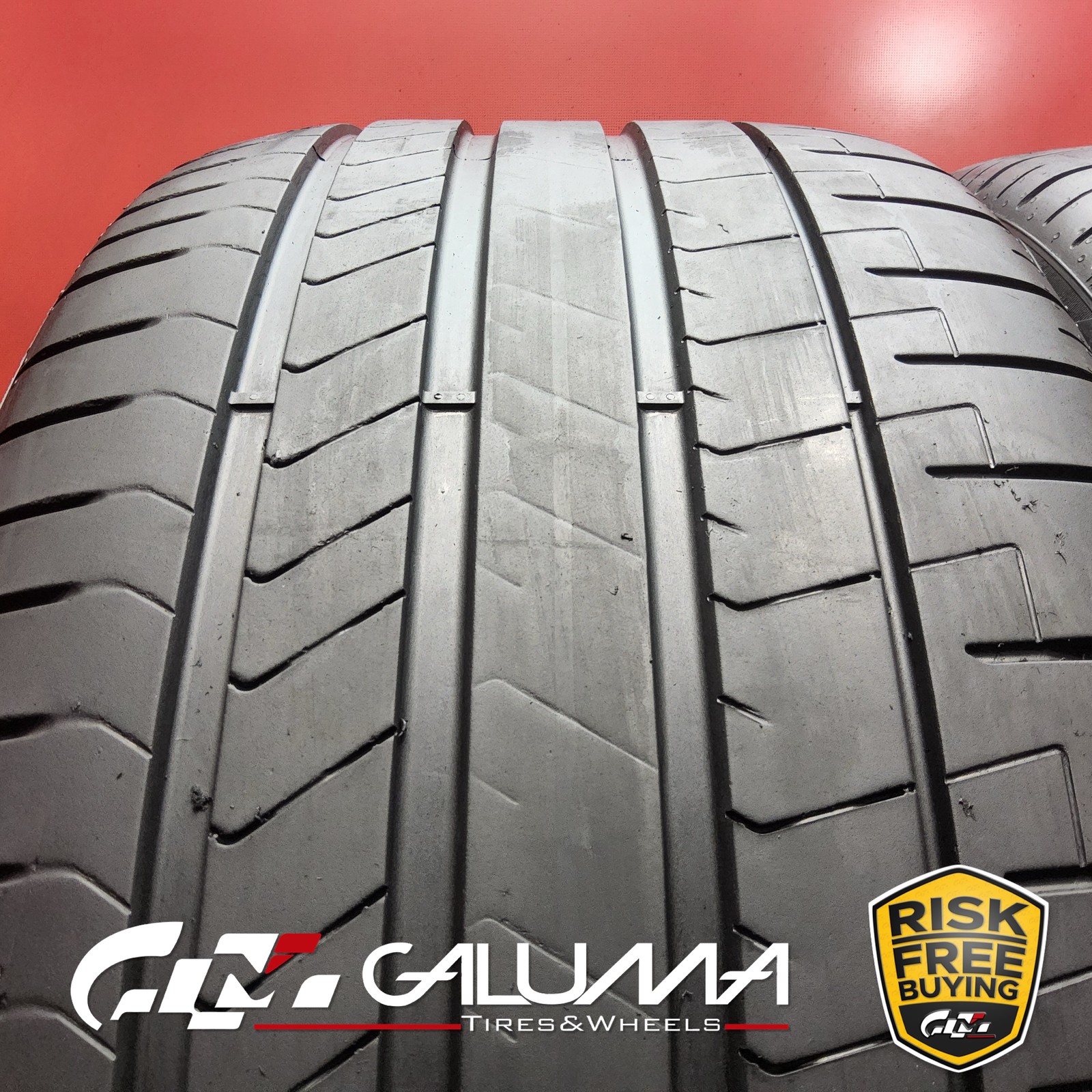 Set of 2 Tires LikeNEW Pirelli P Zero PZ4 ★ XL 315/35R22 315/35/22 111Y #94923