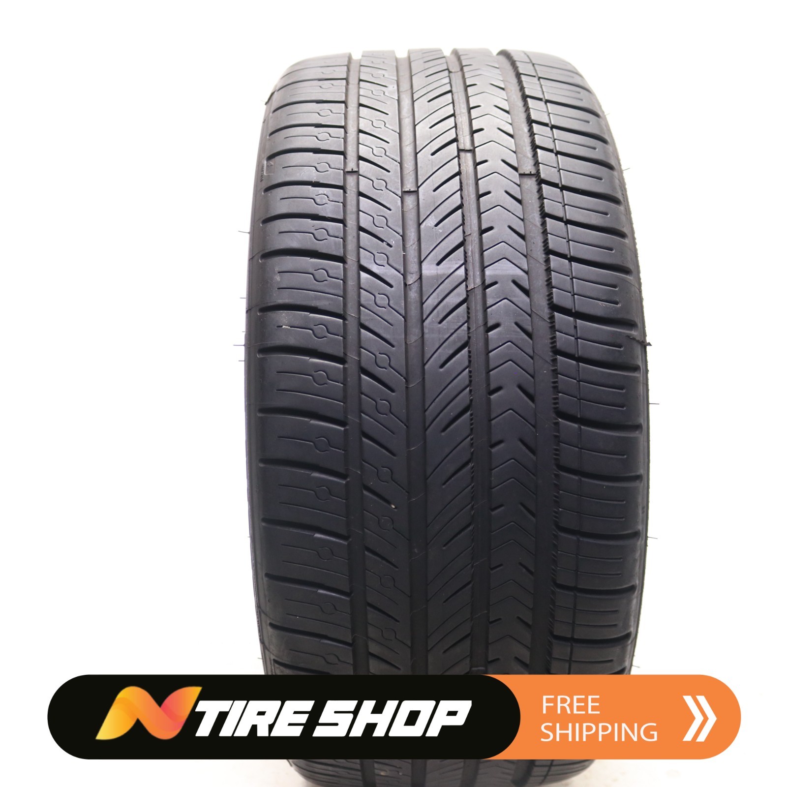 Set of 2 Used 245/40ZR18 Michelin Pilot Sport All Season 4 – 97Y – 8/32