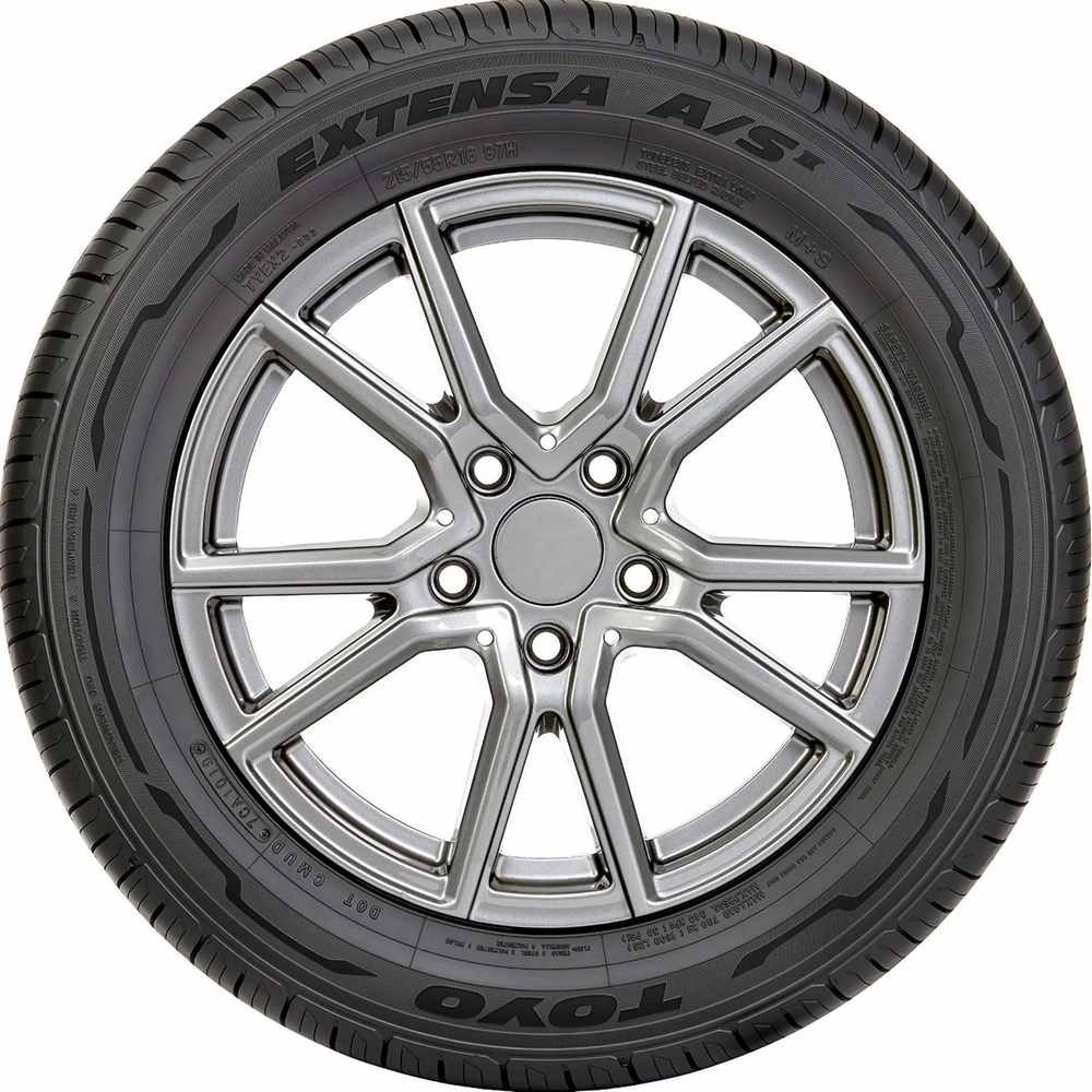 Set of (4) New P 175/65R15 Toyo Extensa A/S II 84H
