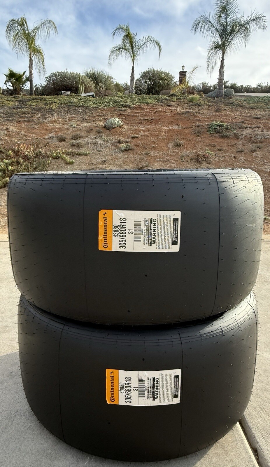 Set of TWO NEW 305/680R18 Continental ExtremeContact DR S1 Road Racing Slicks