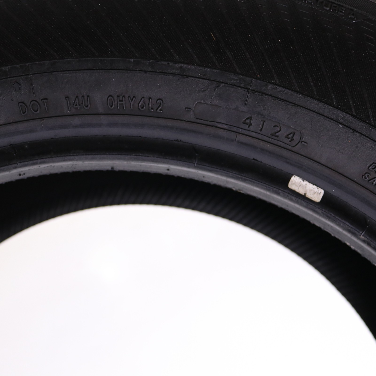 Set of 2 Used 265/60R20 Yokohama Geolandar X-CV G057 – 112H – 7.5/32