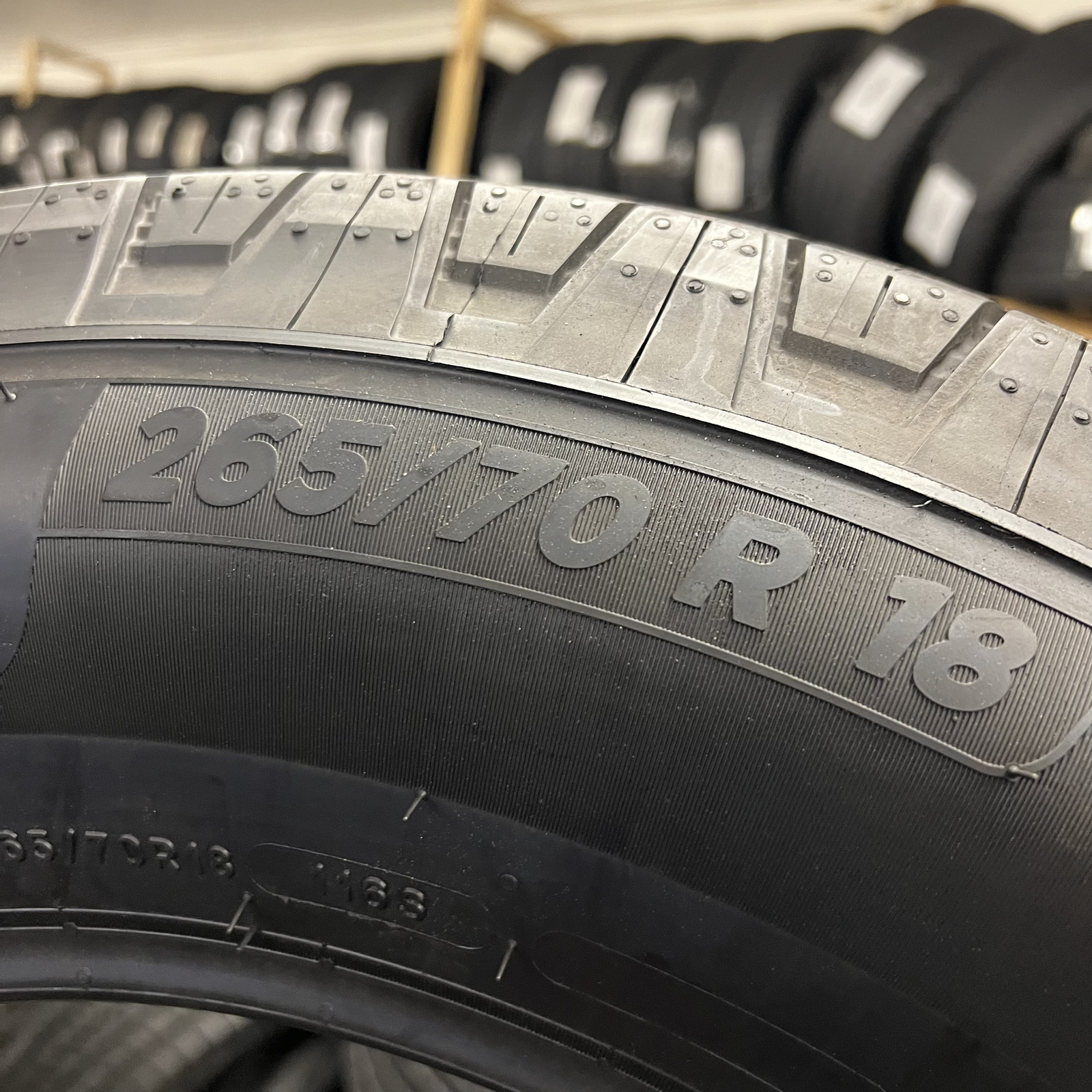 Set Of 2 Tires New Michelin LTX Trail 265/70R18 116S D.O.T.3923-4723 10/32 New