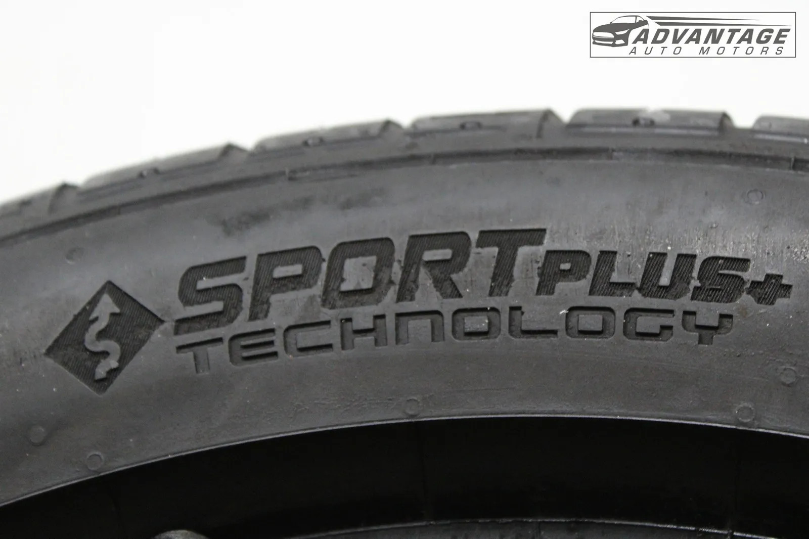 2015-2016 MERCEDES E350 W212 WHEEL TIRE CONTINENTAL 245/40ZR18 97Y 9/32 NDS OEM