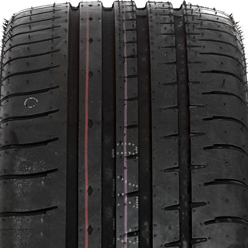 ACCELERA PHI 265/30ZR19 93Y Tire