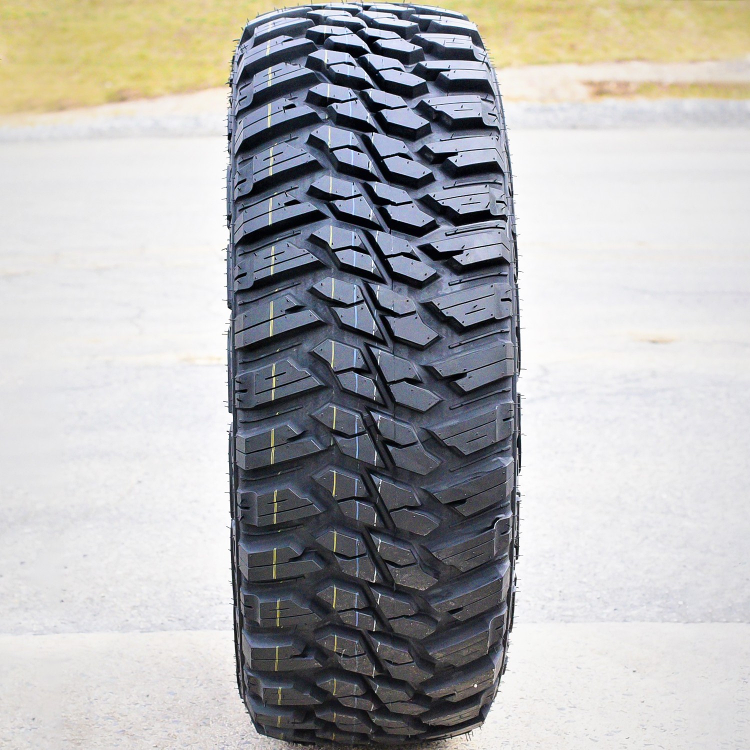 Tire Kanati Mud Hog M/T LT 31X10.50R15 Load C 6 Ply MT Mud