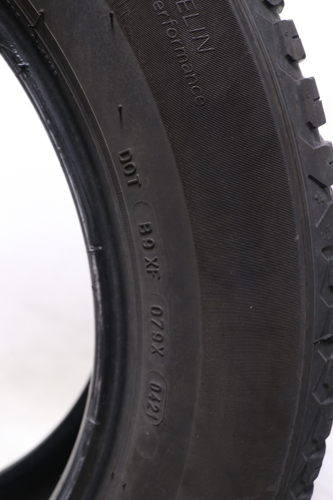 Set of 4 Used 235/60R18 Michelin CrossClimate 2 – 107V – 6-7/32 No Repairs