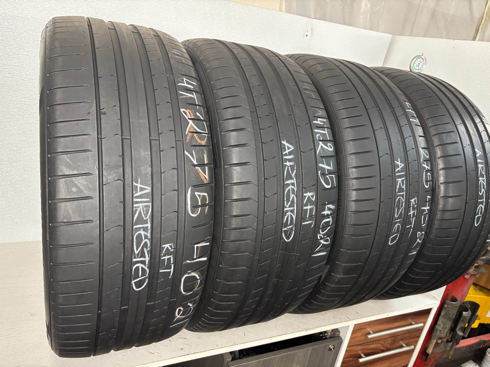 NO SHIPPING ONLY LOCAL PICK UP Set 4 Tires 275 40 21 Pirelli P Zero PZ4 Run Flat
