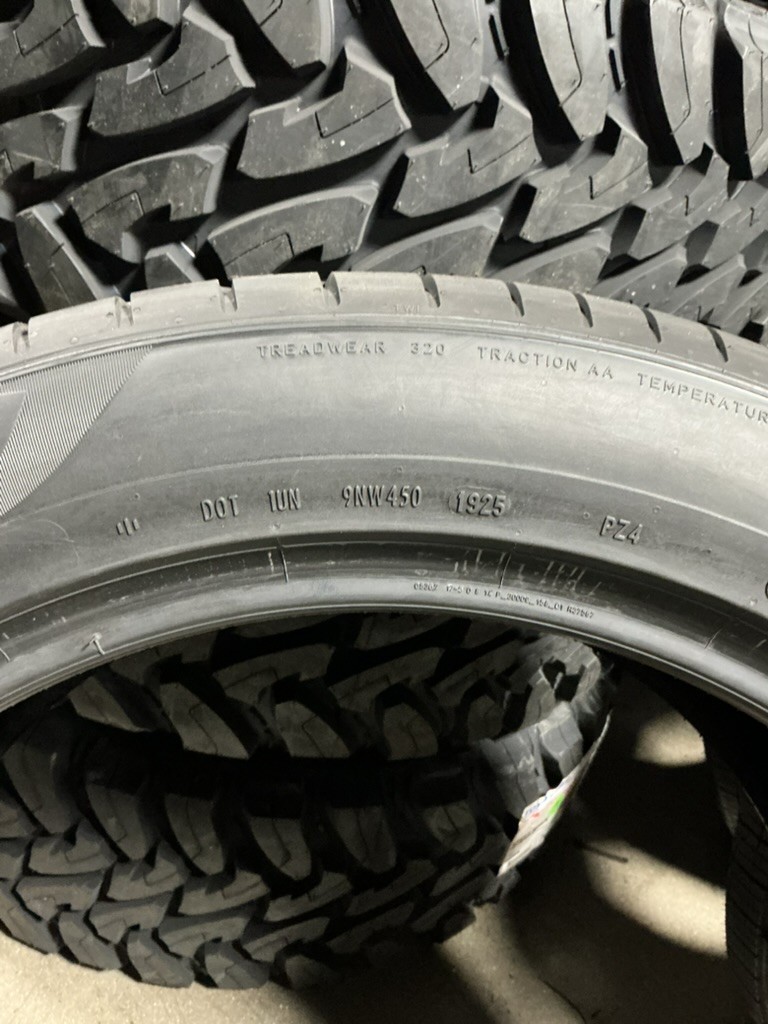 2 New 285 45 21 Pirelli P Zero PZ4 Run Flat Summer Tires