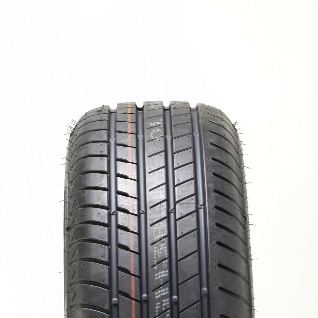 Set of (2) New 225/60R18 Bridgestone Alenza 001 104W – 10/32