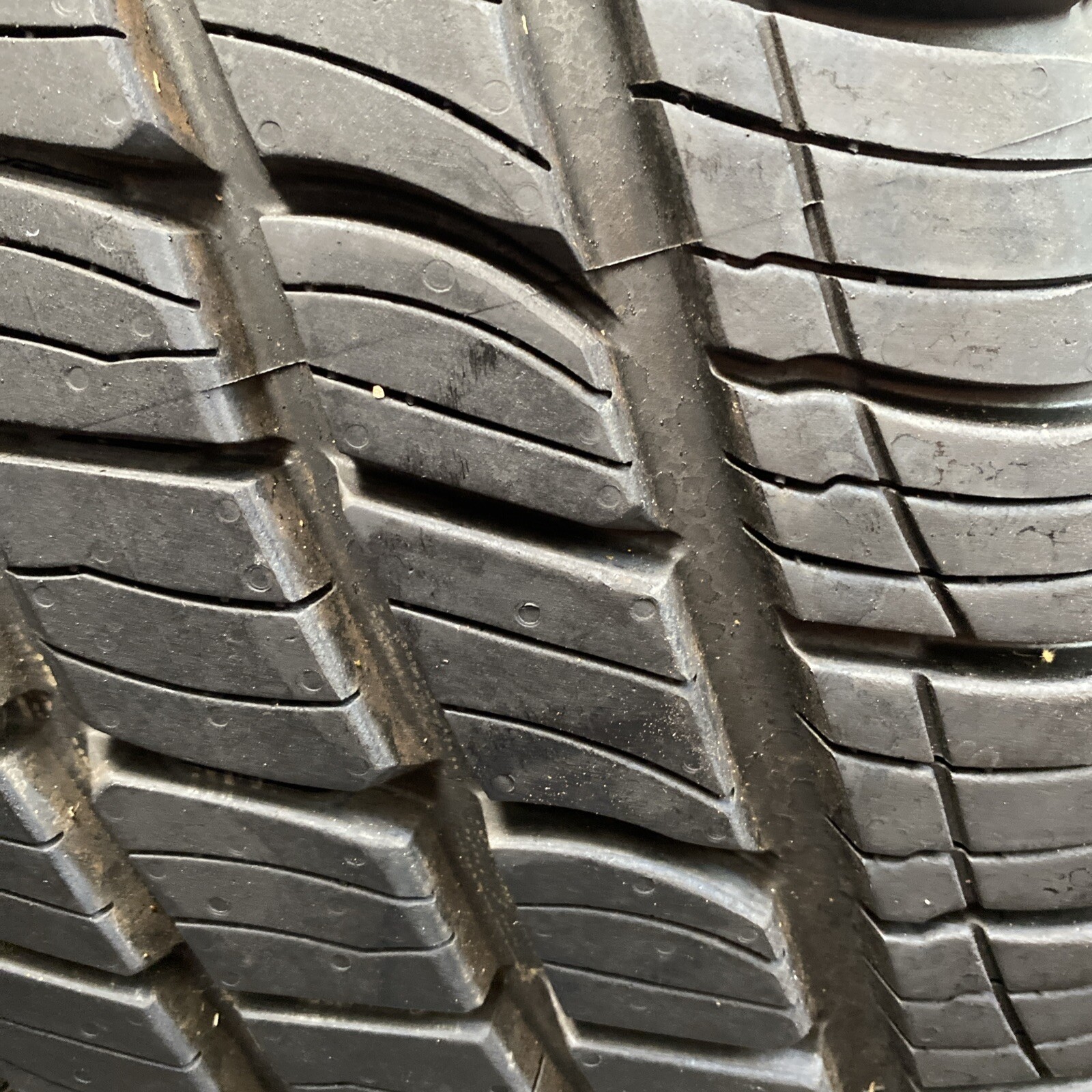 Used 255/65R16 Cooper Adventurer H/T 2000 Nissan Pathfinder Rim spare tire