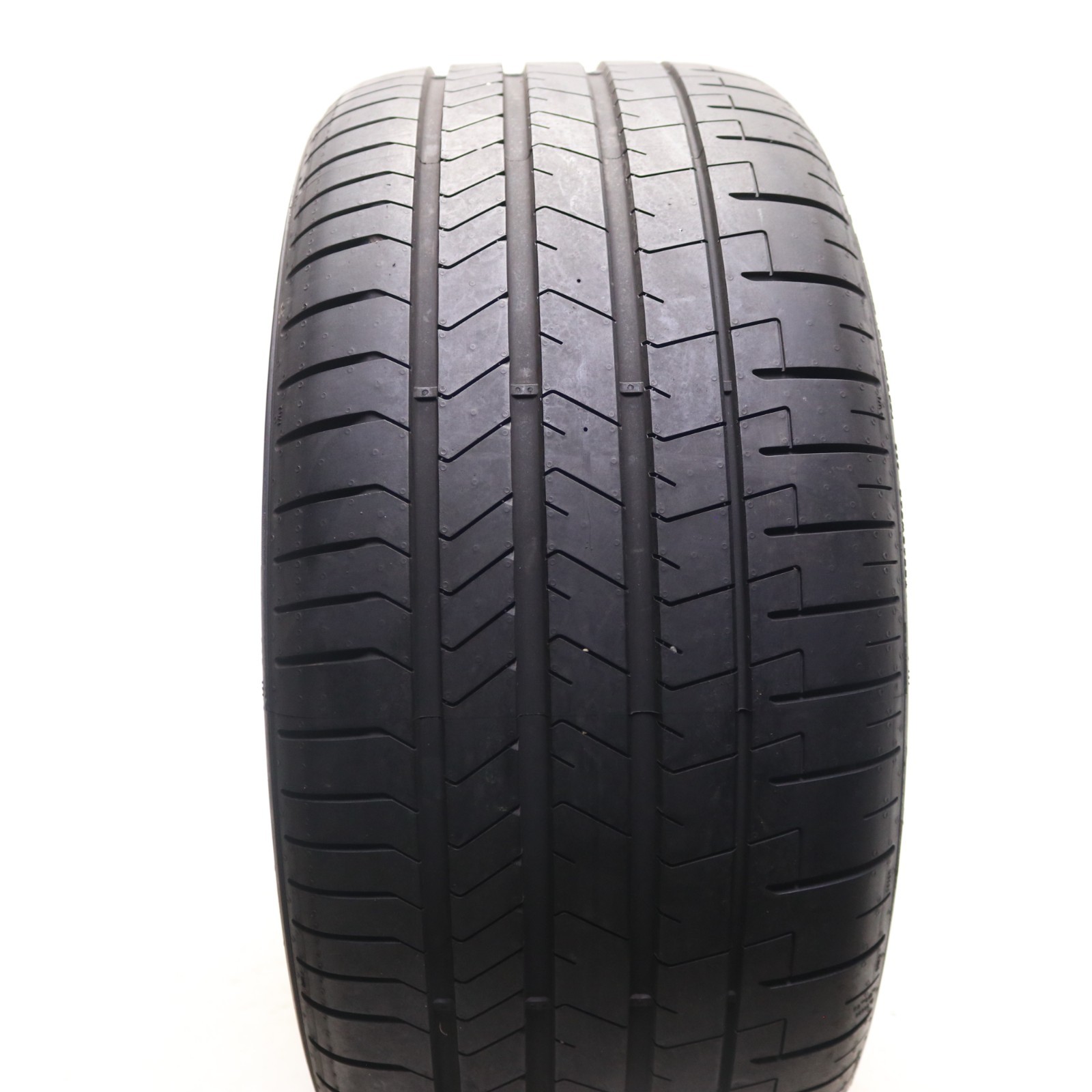 Set of 2 Used 255/35R19 Pirelli P Zero PZ4 MO – 96Y – 7-7.5/32