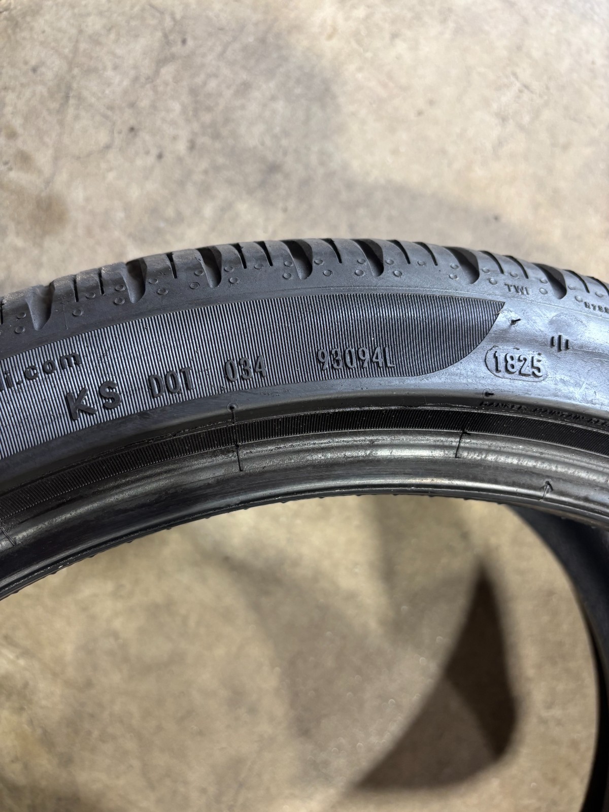 Set of 4 Pirelli PZero All Season 245/40R19 Tire High Performance