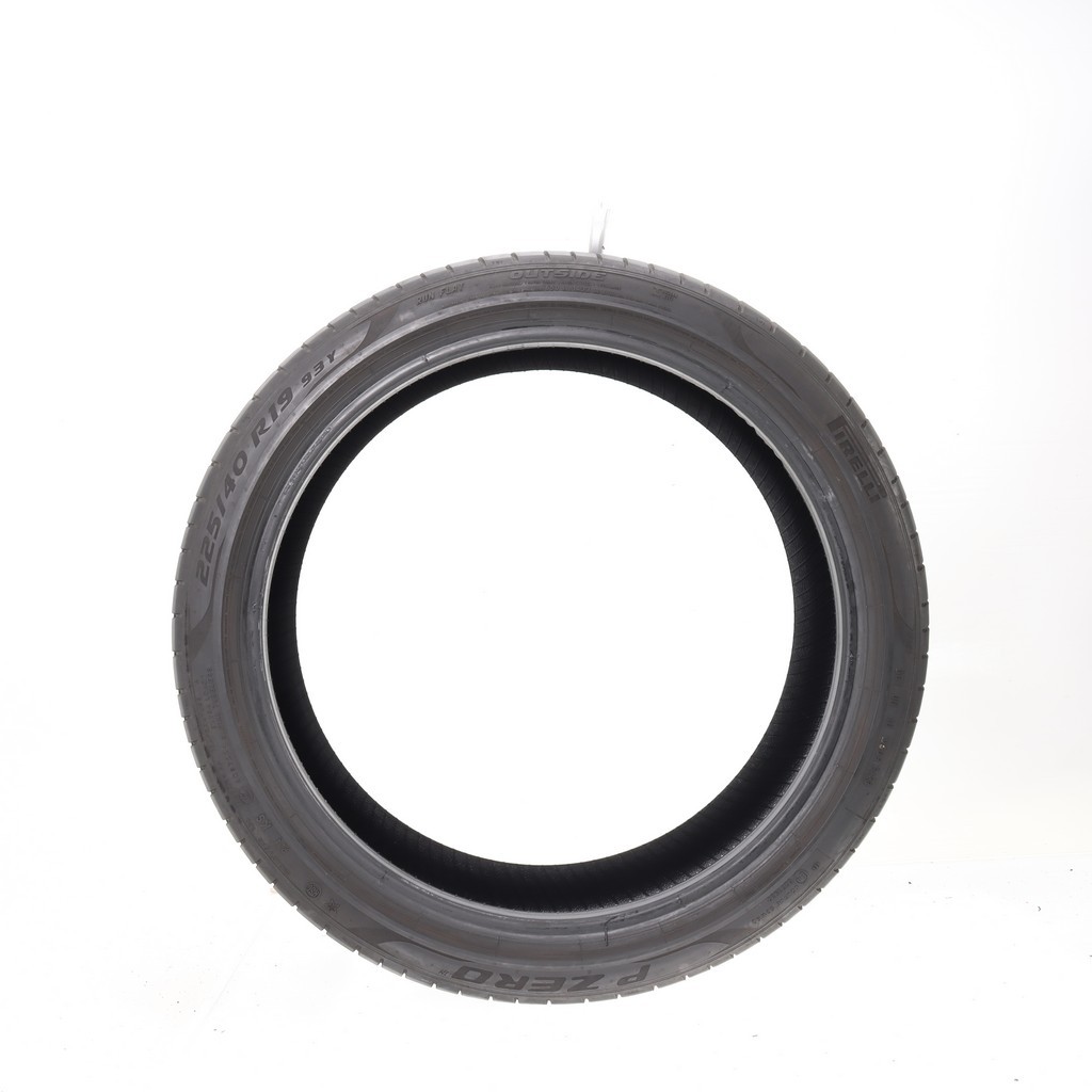 Used 225/40R19 Pirelli P Zero PZ4 Run Flat 93Y – 7/32