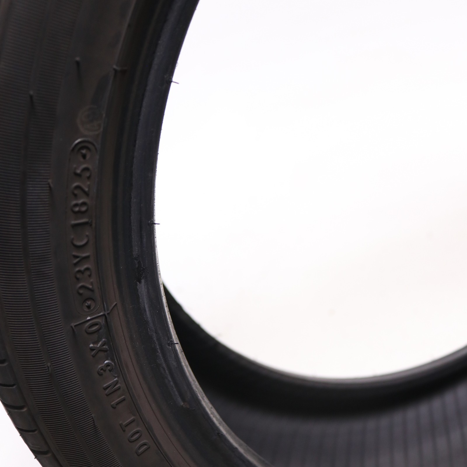Set of 2 Used 215/45R18 Toyo Proxes A40 – 89V – 8.5/32