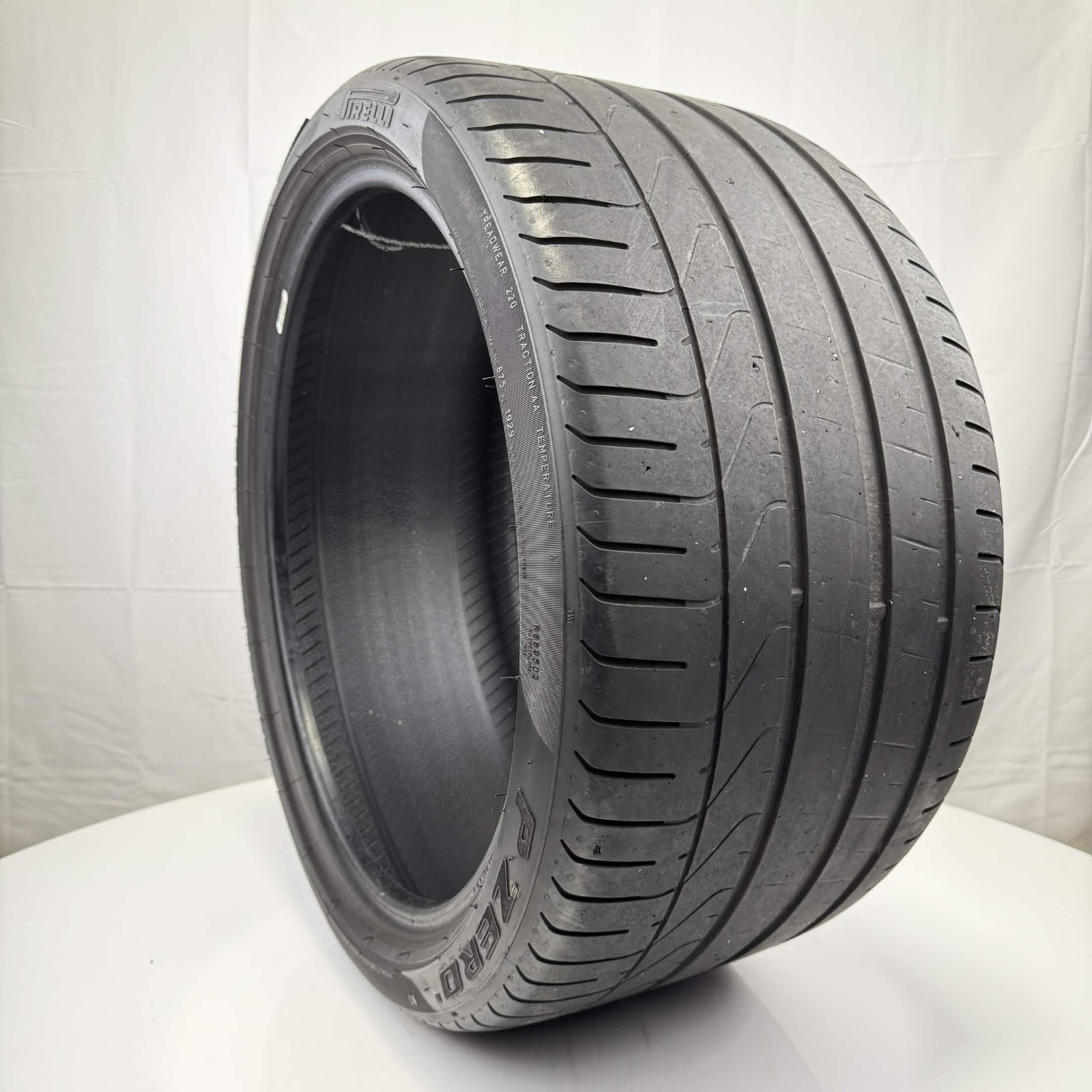 Used 305/30ZR20 Pirelli P Zero N1 103Y 6/32 (DOT 17)