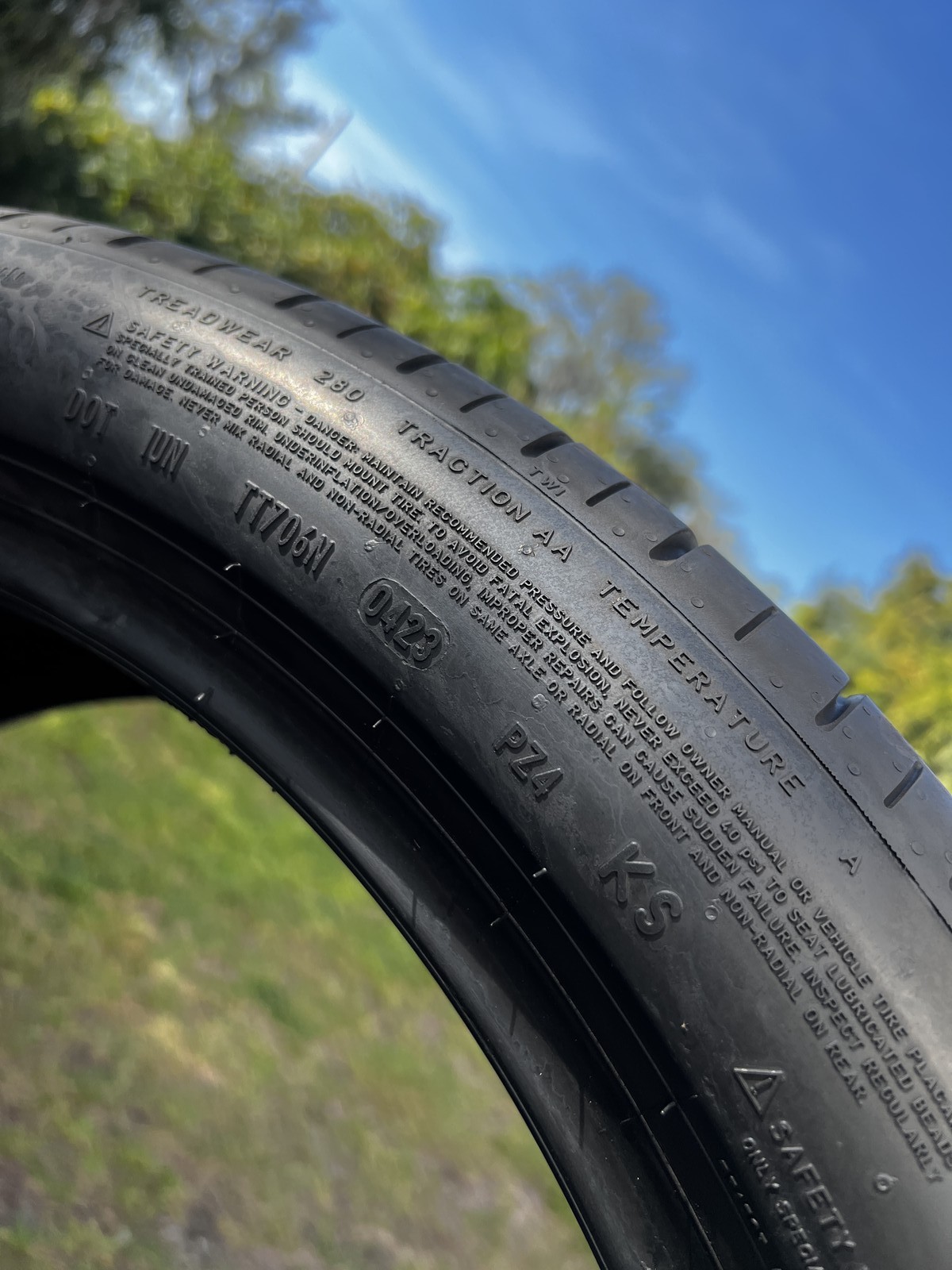 1 Tire Pirelli P Zero PZ4 Run Flat ★ BMW 315/35R22 111Y DOT.0423 7.25/32