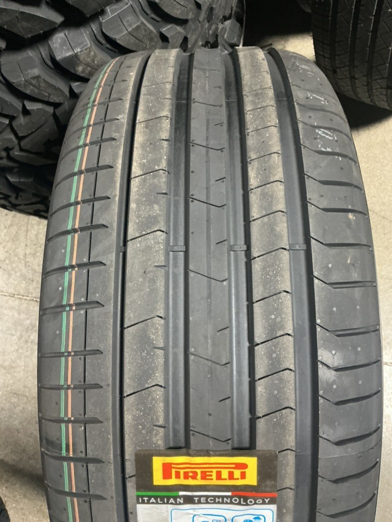 2 New 285 45 21 Pirelli P Zero PZ4 Run Flat Summer Tires