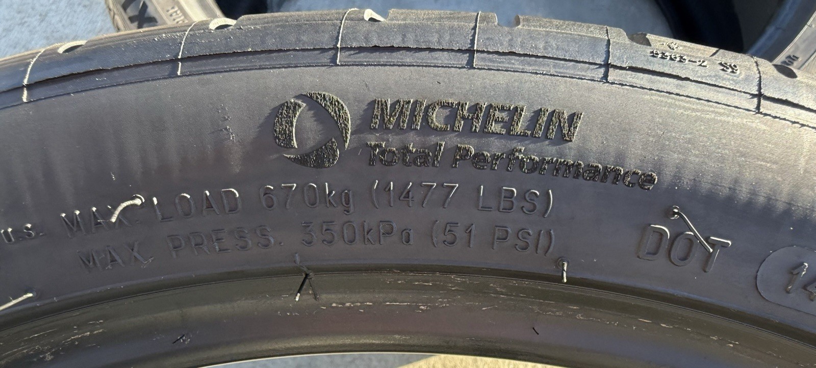 ONE NEW 285/30ZR19 Michelin Pilot Sport All Season 4 ZP Run Flat Corvette Tire