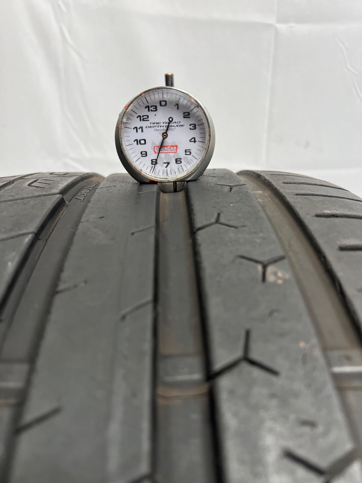 1 – NO REPAIRS 275/35ZR20 XL (102Y) Continental ExtremeContact Sport – 7130