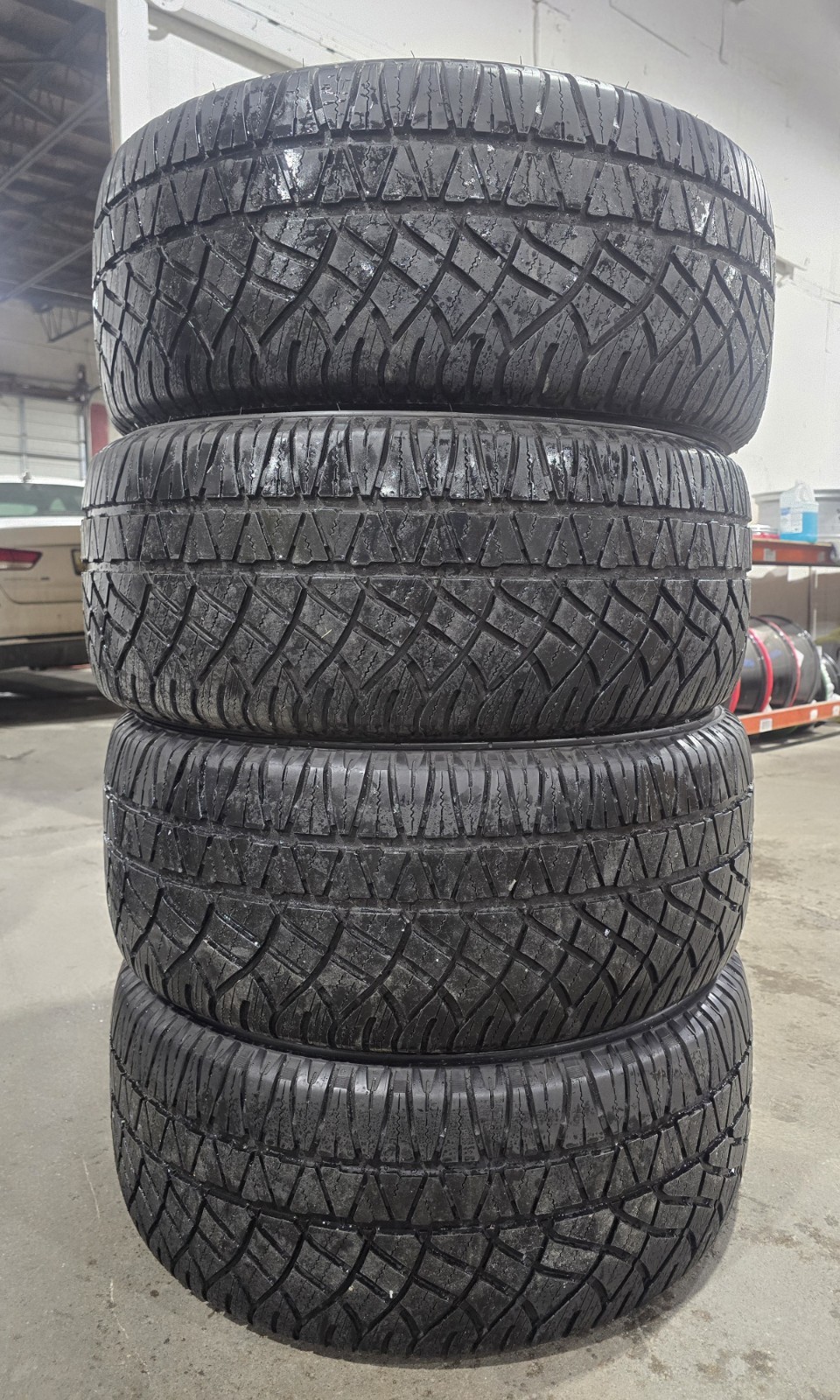 MICHELIN Latitude Cross 285/45R21XL 113W (SET OF 4) Take-Off USED 8/32nds Tires