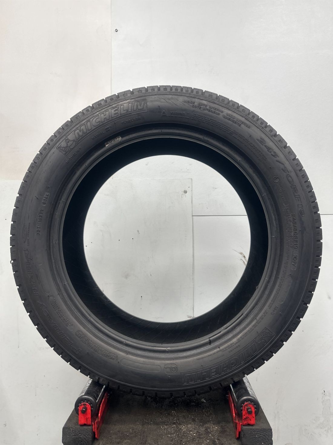 1 Used P245/50R19 Michelin Primacy mxm4 ZP Run Flat 101 V – 8/32