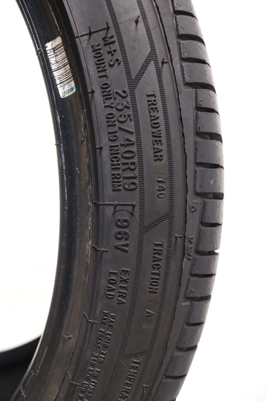 Set of 2 Used 235/40R19 Cooper ProControl – 96V – 9-10/32