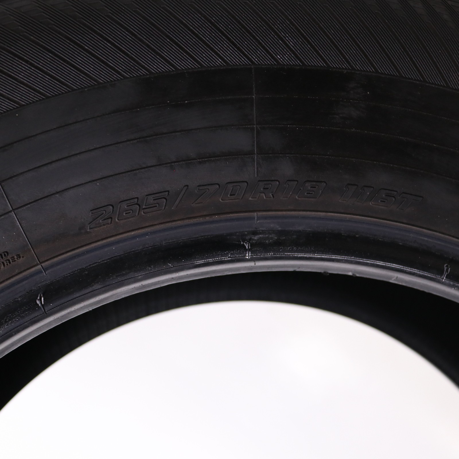 Set of 2 Used 265/70R18 Yokohama Geolandar X-CV G057 – 116T – 8.5-9.5/32
