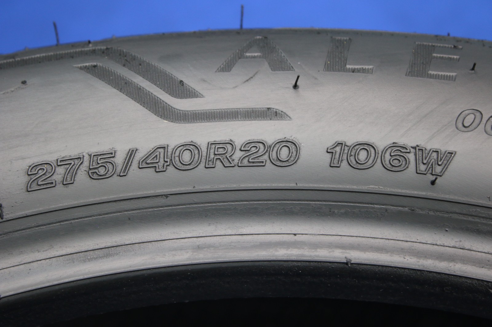 2 Used Bridgestone Alenza 001 ★ RFT RSC 275/40R20 275/40/20 2754020 106W