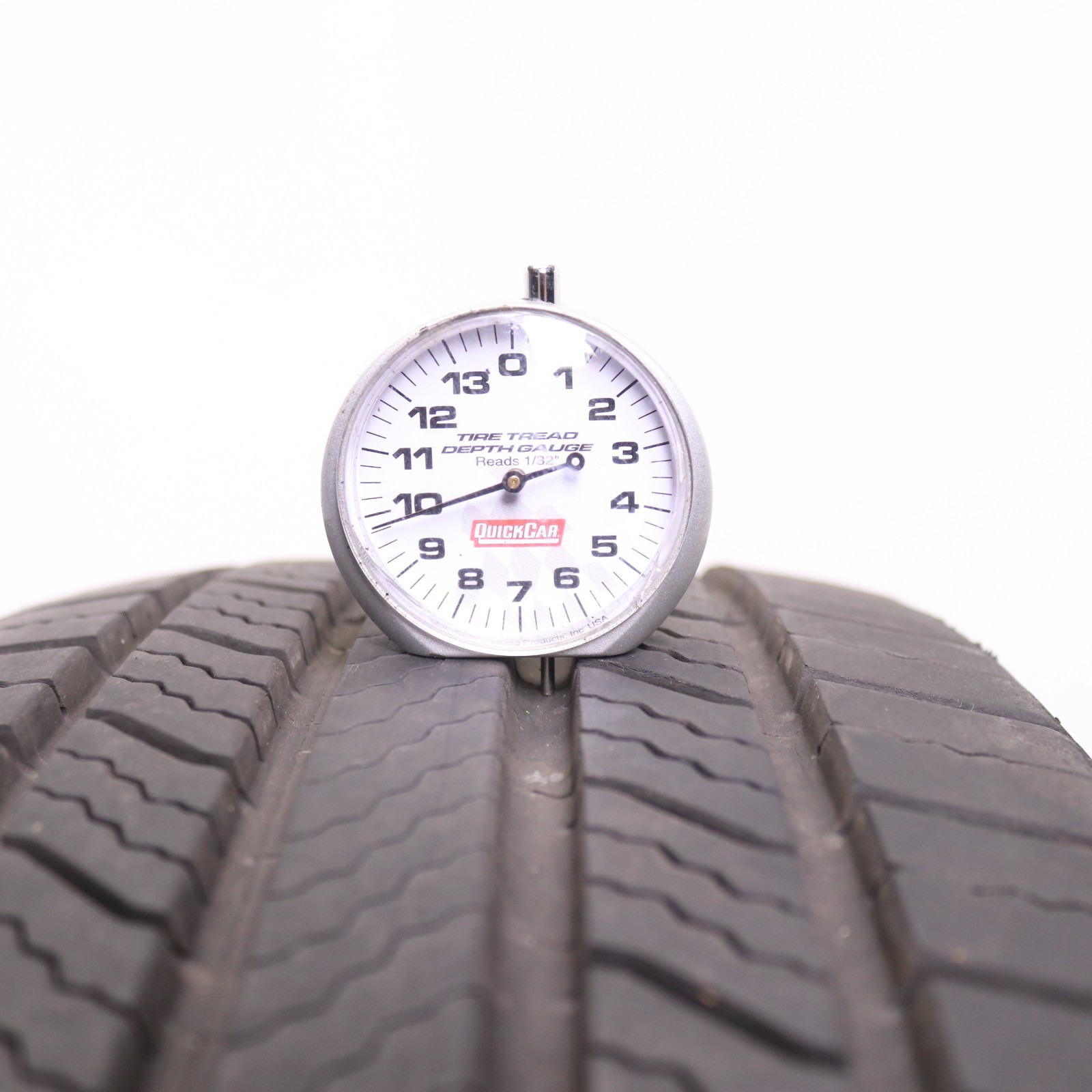 Set of 4 Used 225/65R17 Michelin Defender 2 – 102H – 9.5-10.5/32