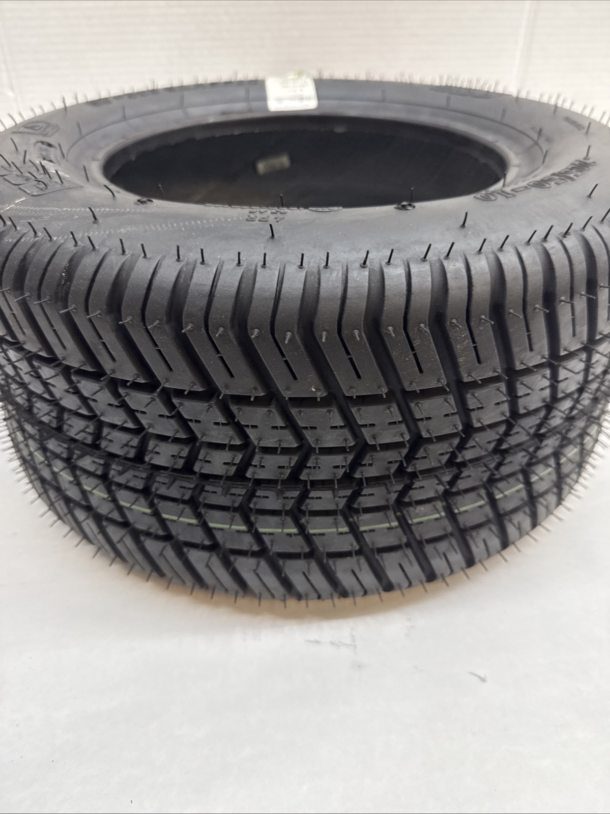 (QTY 1) BKT GF-305 Classic 205/50-10 Load 4 Ply Golf Cart Tubeless Tire