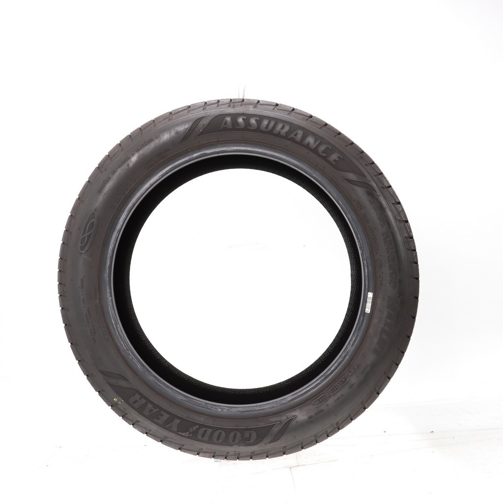 Used 235/50R19 Goodyear Assurance MaxLife 99V – 10.5/32