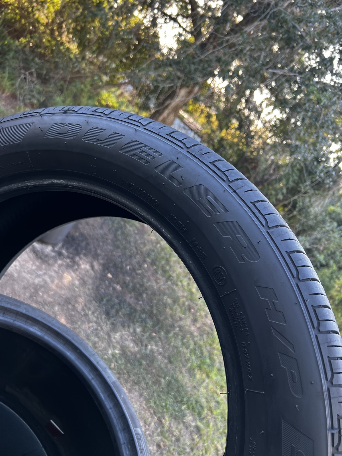 1 Tire Bridgestone Dueler H/P Sport AS RFT ★ BMW 245/50R19 105H DOT.4623 8/32