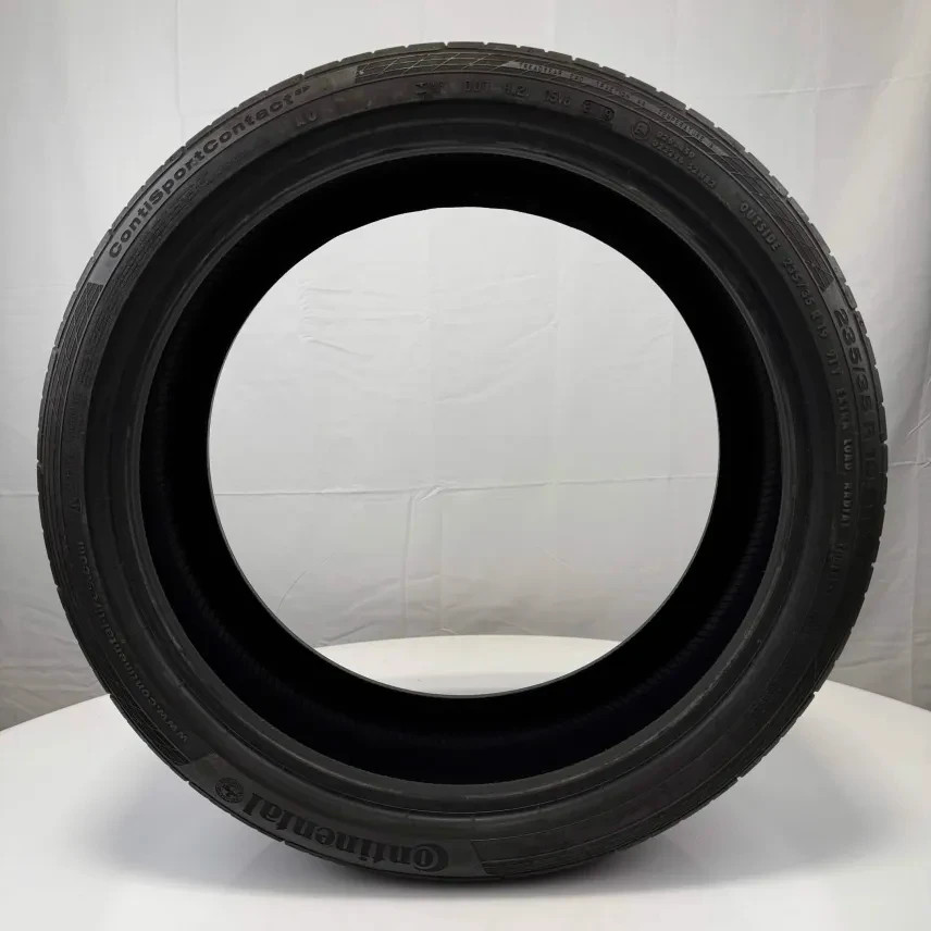 Used 235/35R19 Continental ContiSportContact 5P AO 91Y 4/32 (DOT 19)