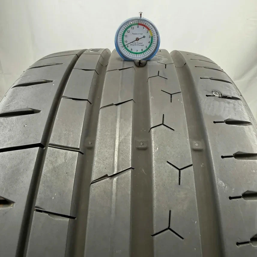 Used 265/35ZR18 Continental ExtremeContact Sport 02 97Y 9/32 (DOT 25)