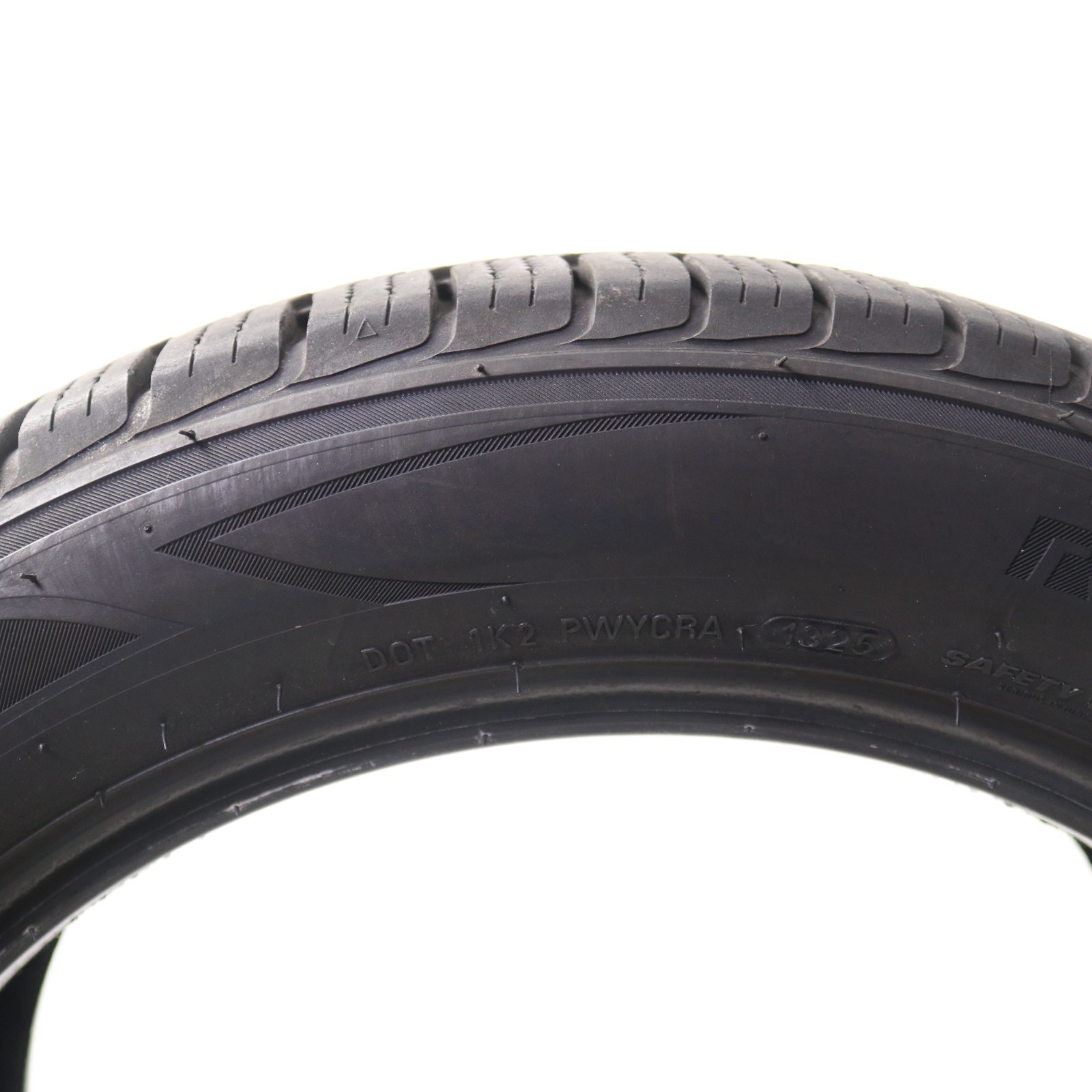 Set of 2 Used 225/50R17 Road Hugger GTP AS/02 – 98V – 9.5-10.5/32 No Repairs