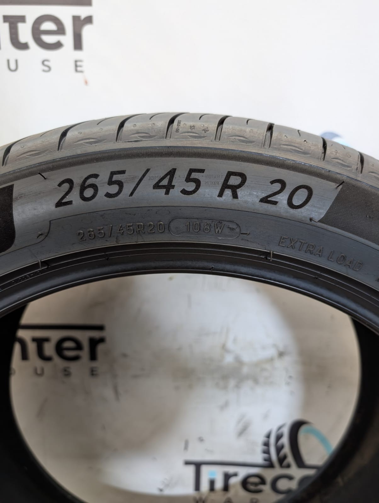 Like New 265/45R20 Michelin Primacy Tour A/S GOE 108W – 8.5/32
