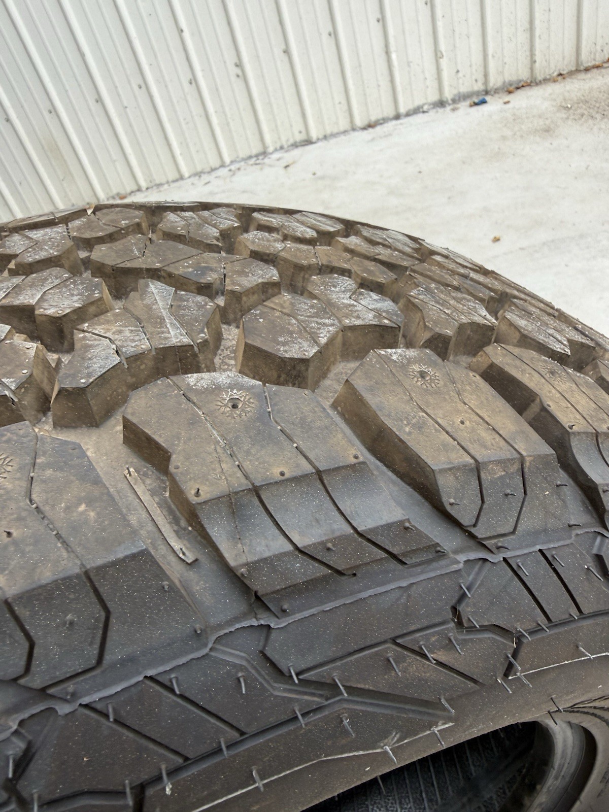 1 New Otani Sa2100 – Lt35x12.5r18 Tires 3512518 35 12.5 18