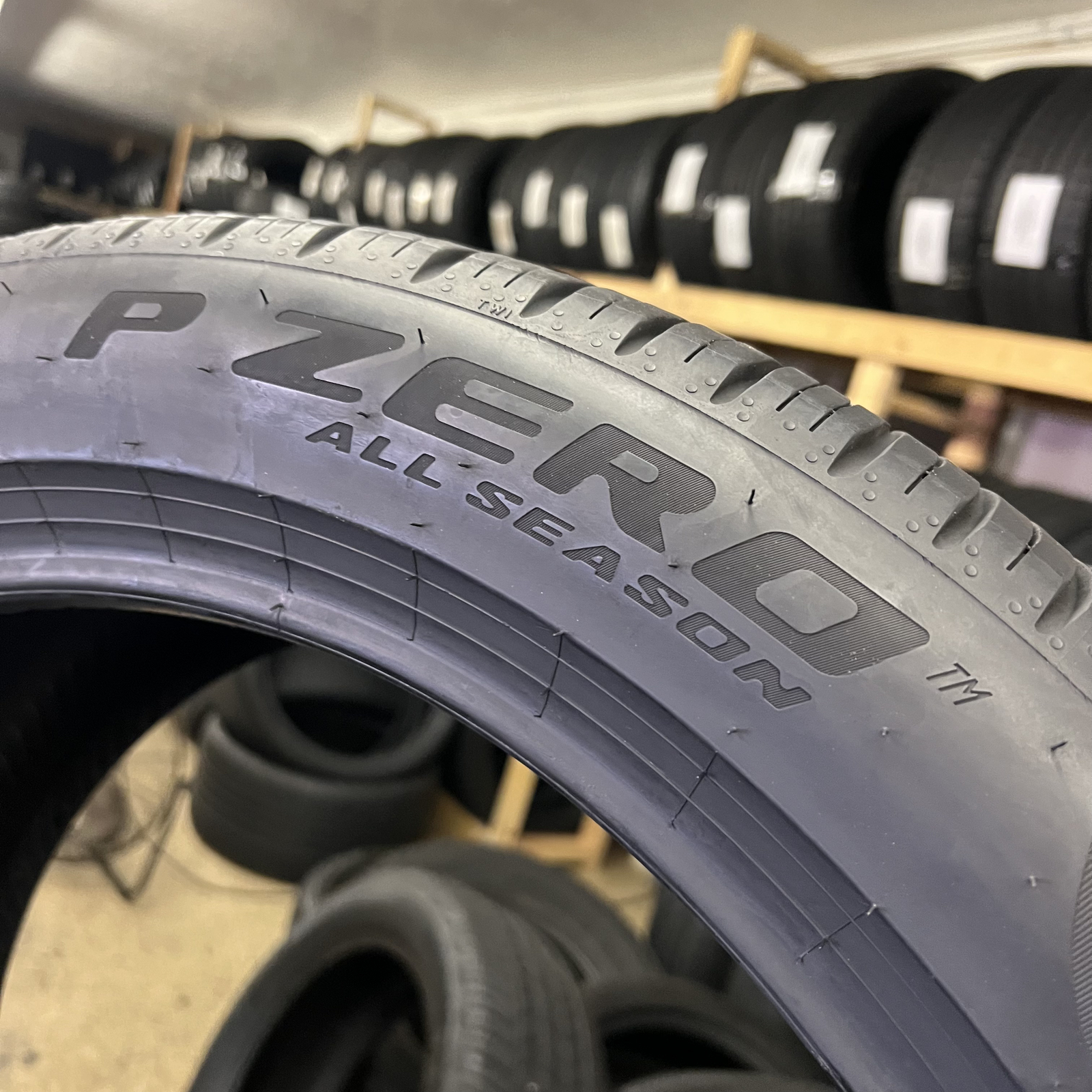 1 Tire LikeNEW Pirelli Pzero All Season BMW 285/40R20 108H DOT.3322 NO Patch