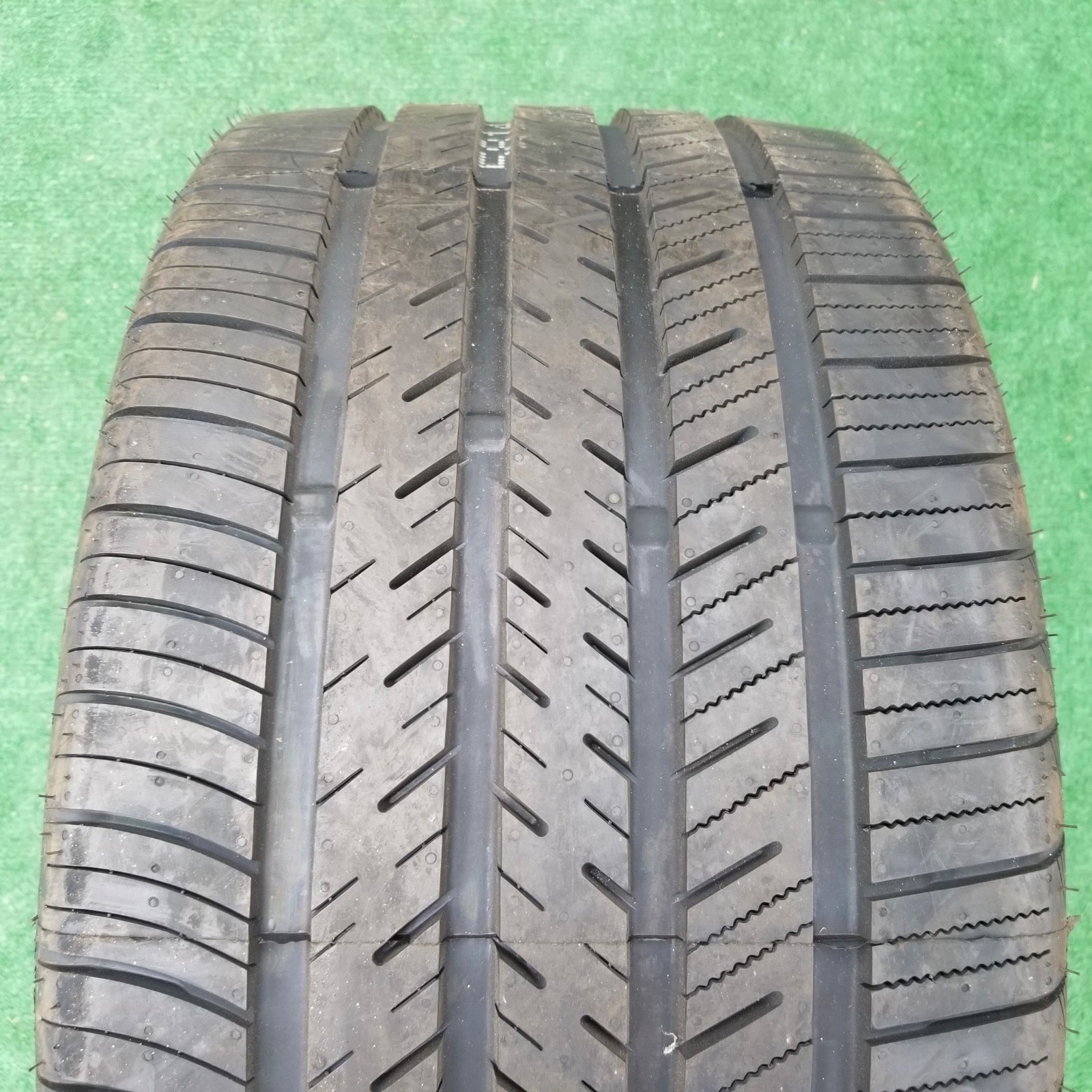 285/25R22 Atlas Force UHP Tire Brand New Sticker 285/25R-22 95Y XL 100% Tread