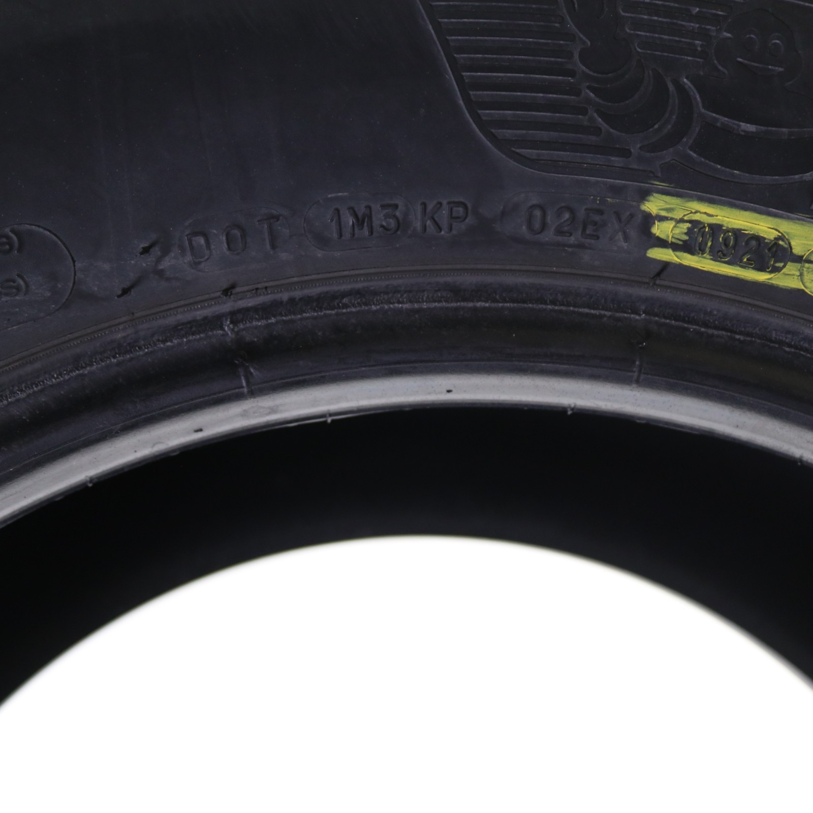Used LT 265/70R17 Michelin Defender LTX M/S – 121/118R – 9/32 No Repairs