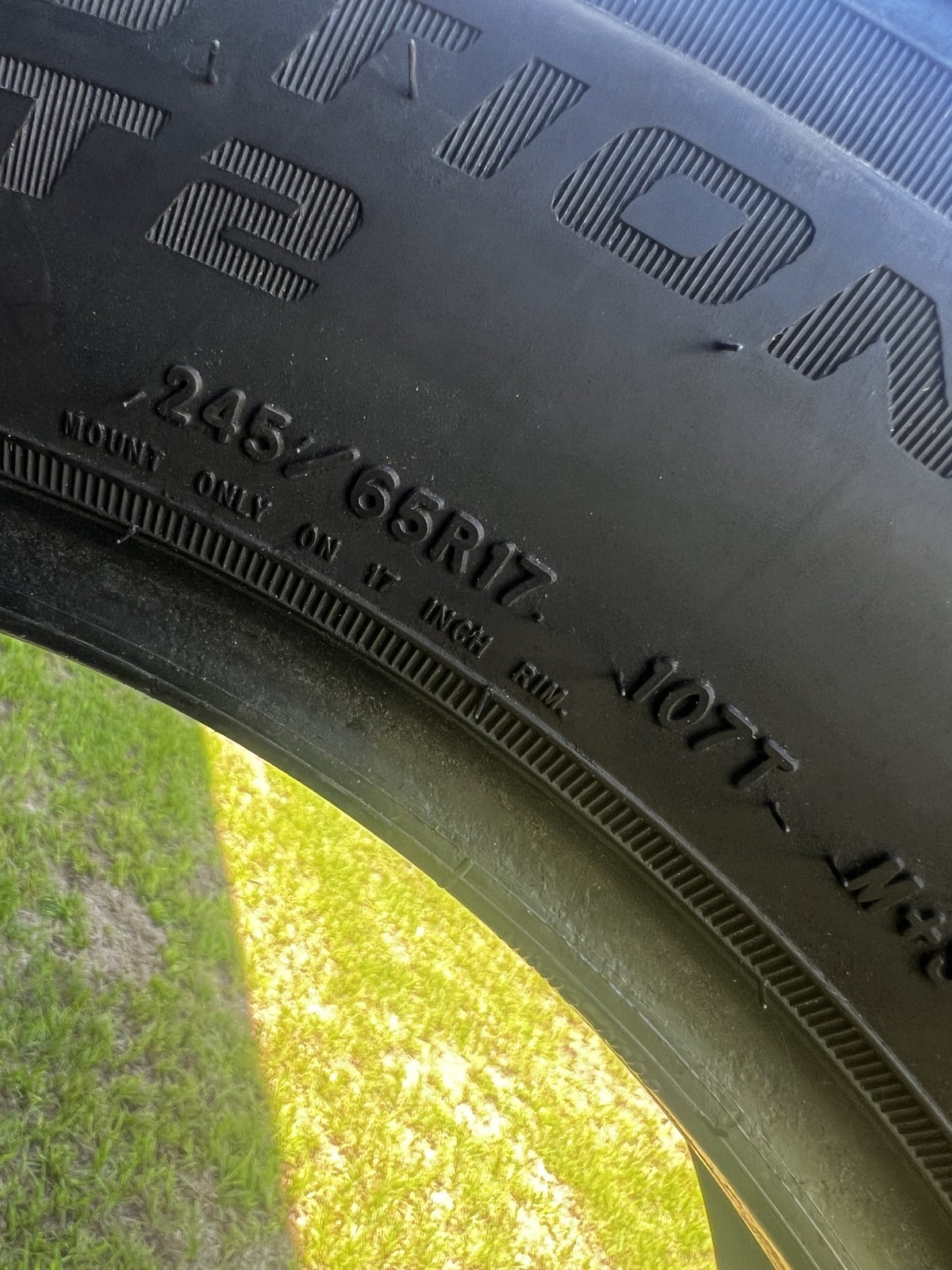 1 Tire Cooper Evolution HT2 245/65R17 107T DOT.5023 9.75/32 No Patch