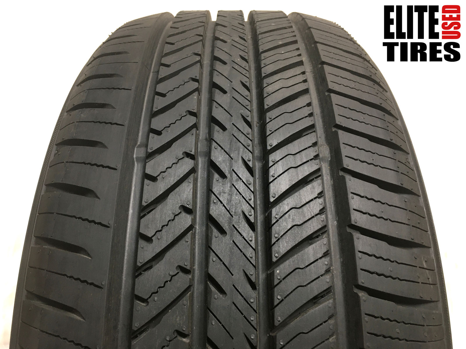 [1] Yokohama YK-GTX All Season P225/40R19 225 40 19 Tire – Driven Once