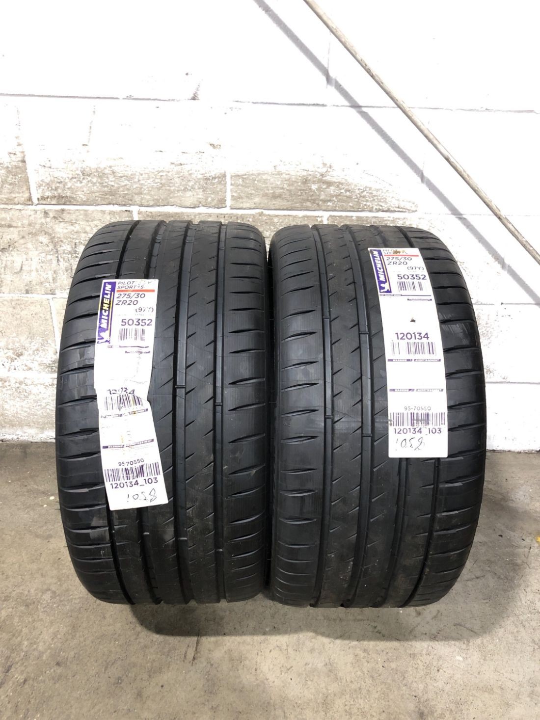 2x P275/30R20 Michelin Pilot Sport 4S 9/32 97 Y New Tires 2753020