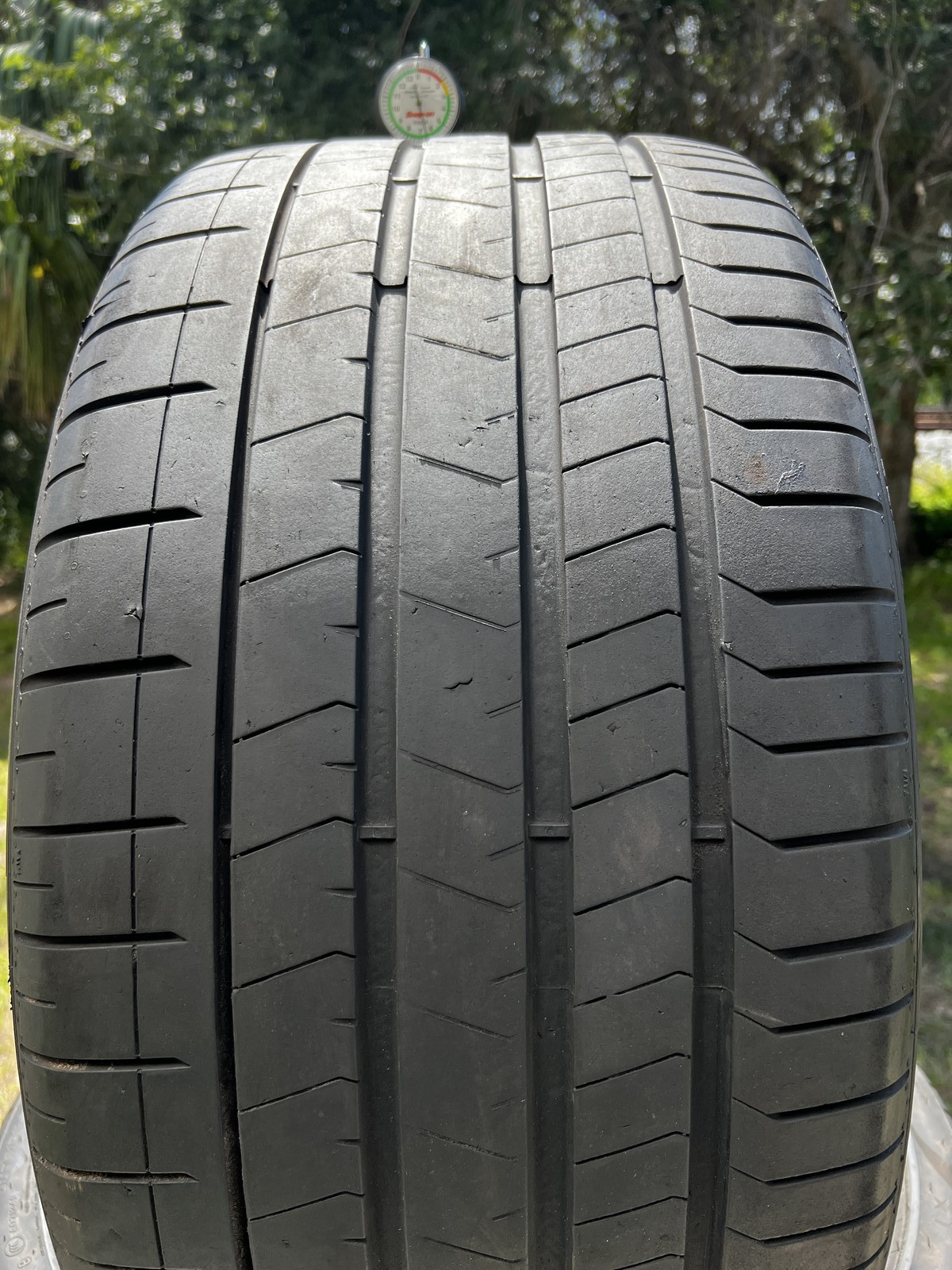 1 Tire Pirelli P Zero Lamborghini Urus 325/30ZR23 109Y DOT.1323 6.5/32